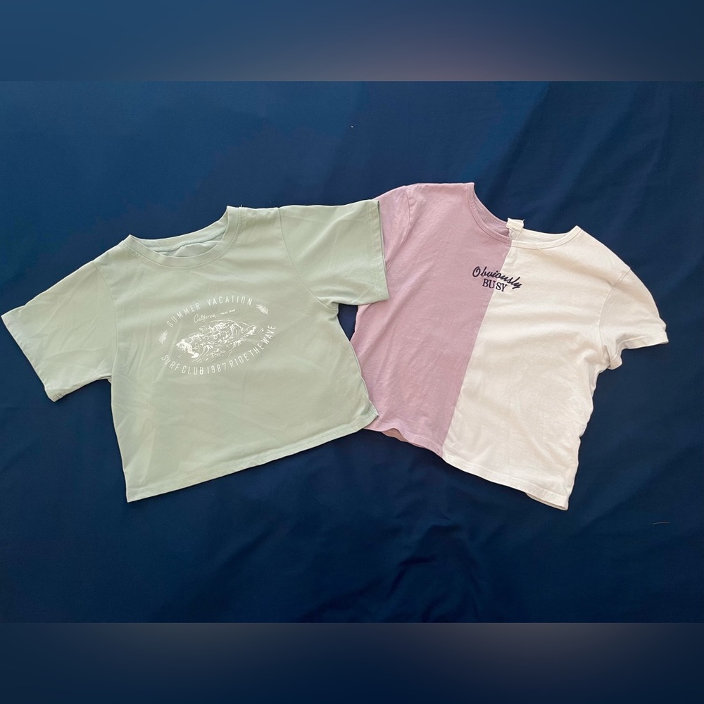 2 Crop Tops (Light green, Light Purple & White)